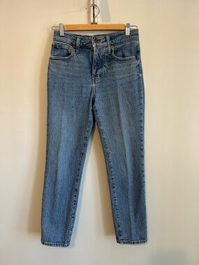 Madewell The Perfect Vintage Jean in Classic Blue, Size 25 Petite